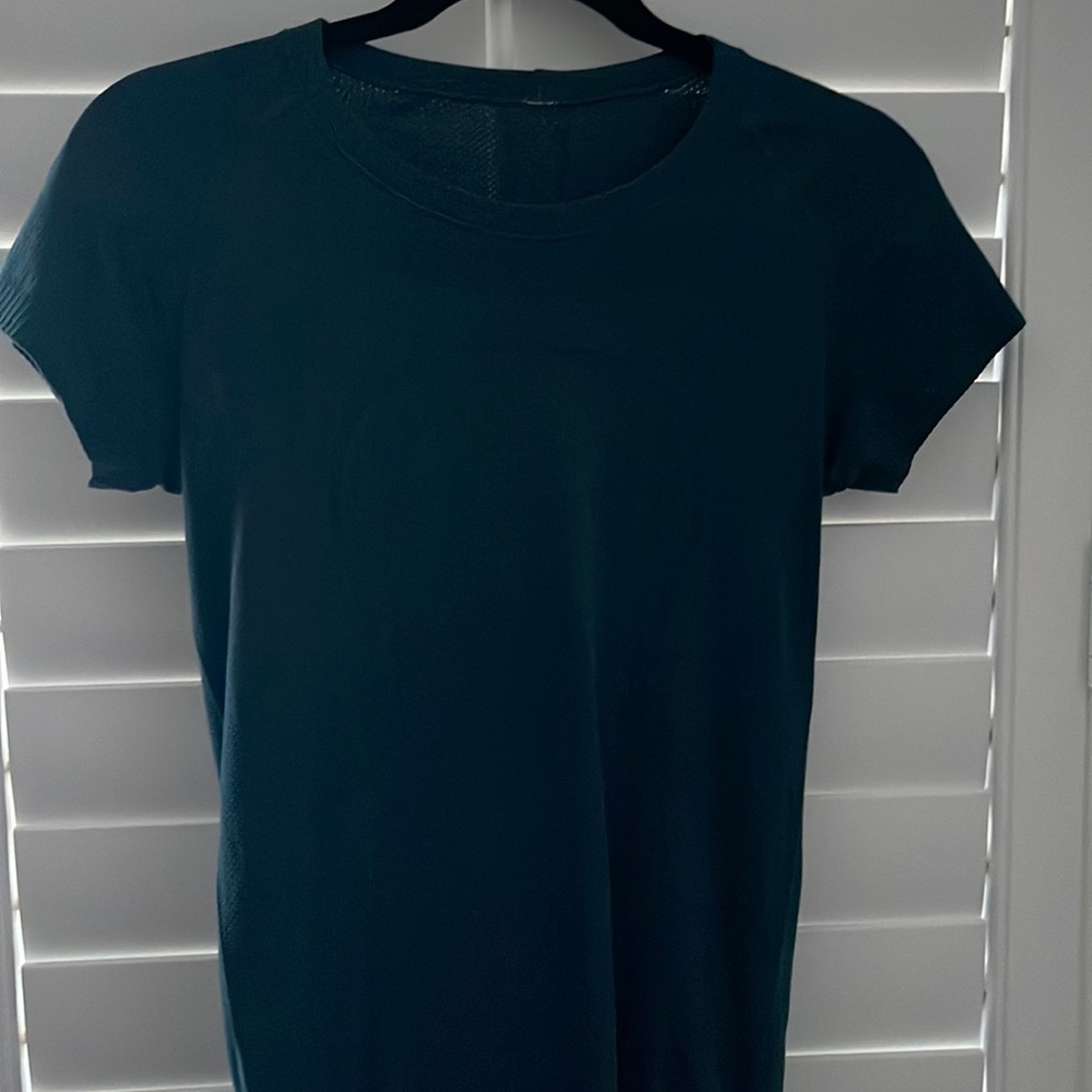 Lululemon swiftly tech tee